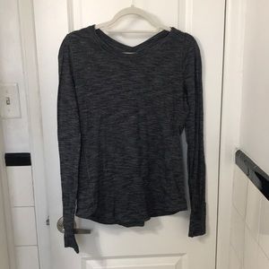 Lululemon heathered black long sleeve